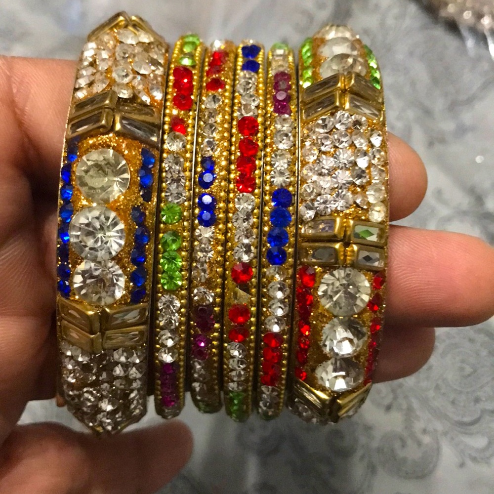 Set of bangles-6 total